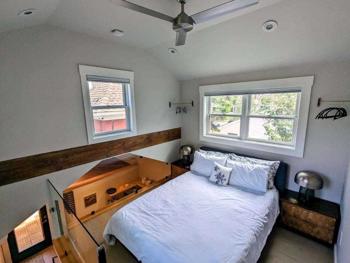 利文斯顿Carriage House别墅 外观 照片